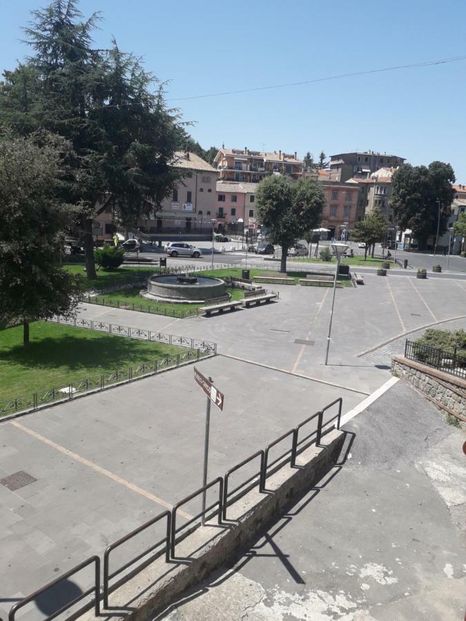 La Casetta In Piazza Campagnano Di Roma Exterior photo